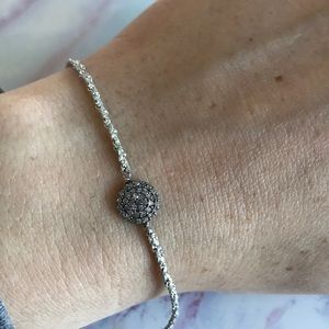 💕HP💕 Sogoli diamond disc bracelet